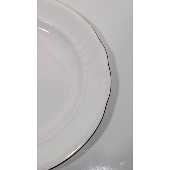 Royal Albert Bone China Horizon Shape Tiara Dinner Plate White Elegant Tableware - Picture 4 of 6